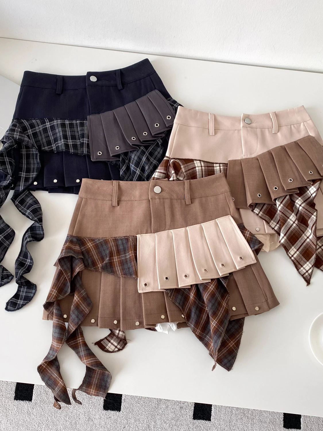 

Женская летняя плиссированная юбка с высокой талией в клетку, асимметричный дизайн, корейский стиль, для офиса и повседневной носки