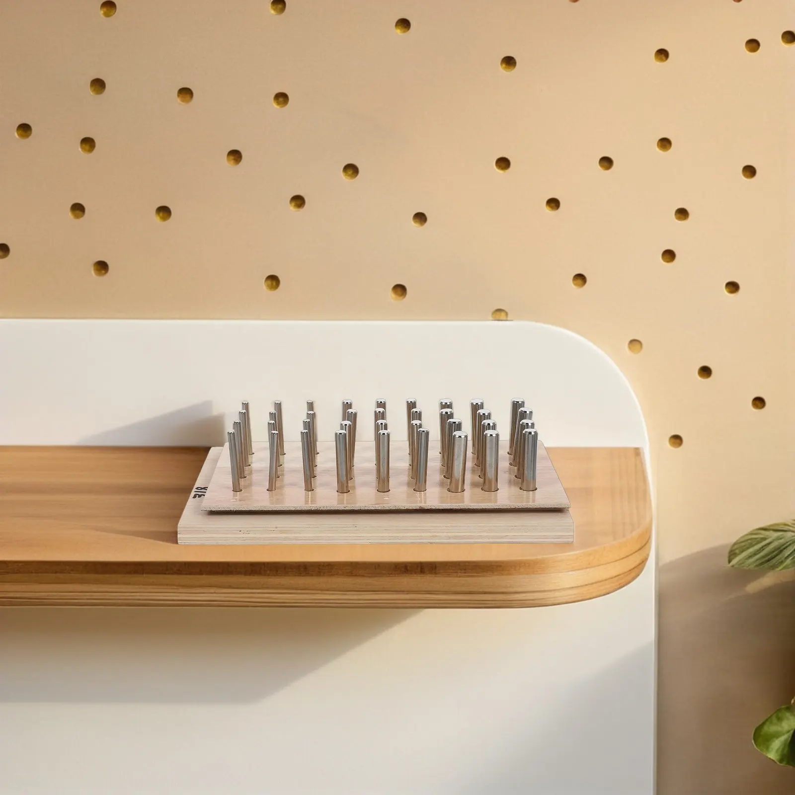 

Wooden Finger Coordination Pegboard for Hand Rehabilitation Finger Flexibility Training Hand Eye Coordination Pegboard Fine