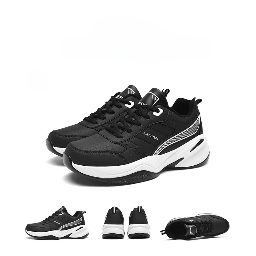 

Men's plus size light casual sneakers Four seasons new soft sole non-slip outdoor breathable running shoes students sports shoes