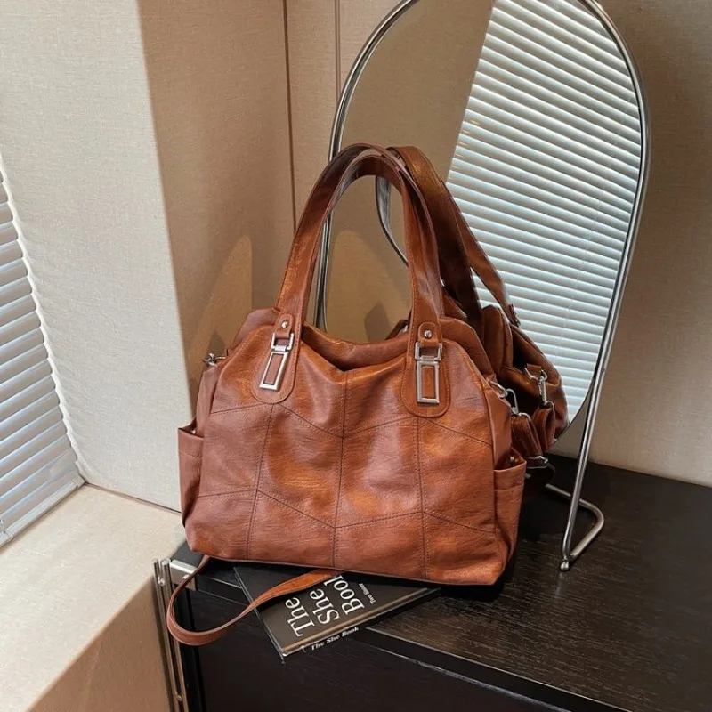 trendy-design-letter-diaper-bag-logo-crossbody-handbag-ladies-casual-minimalist-unique-leisure-business