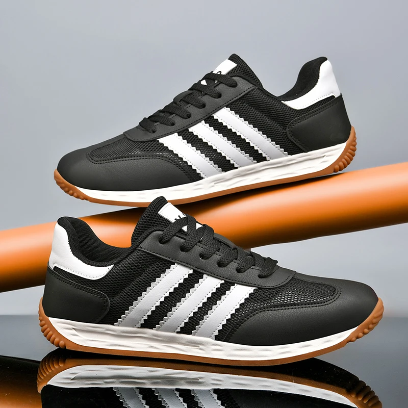 

Men Sports Shoes High Quality Mesh Breathable Autumn Outdoor Running Shoes New Anti Slip Wear-resistant Flat Casual Sneakers