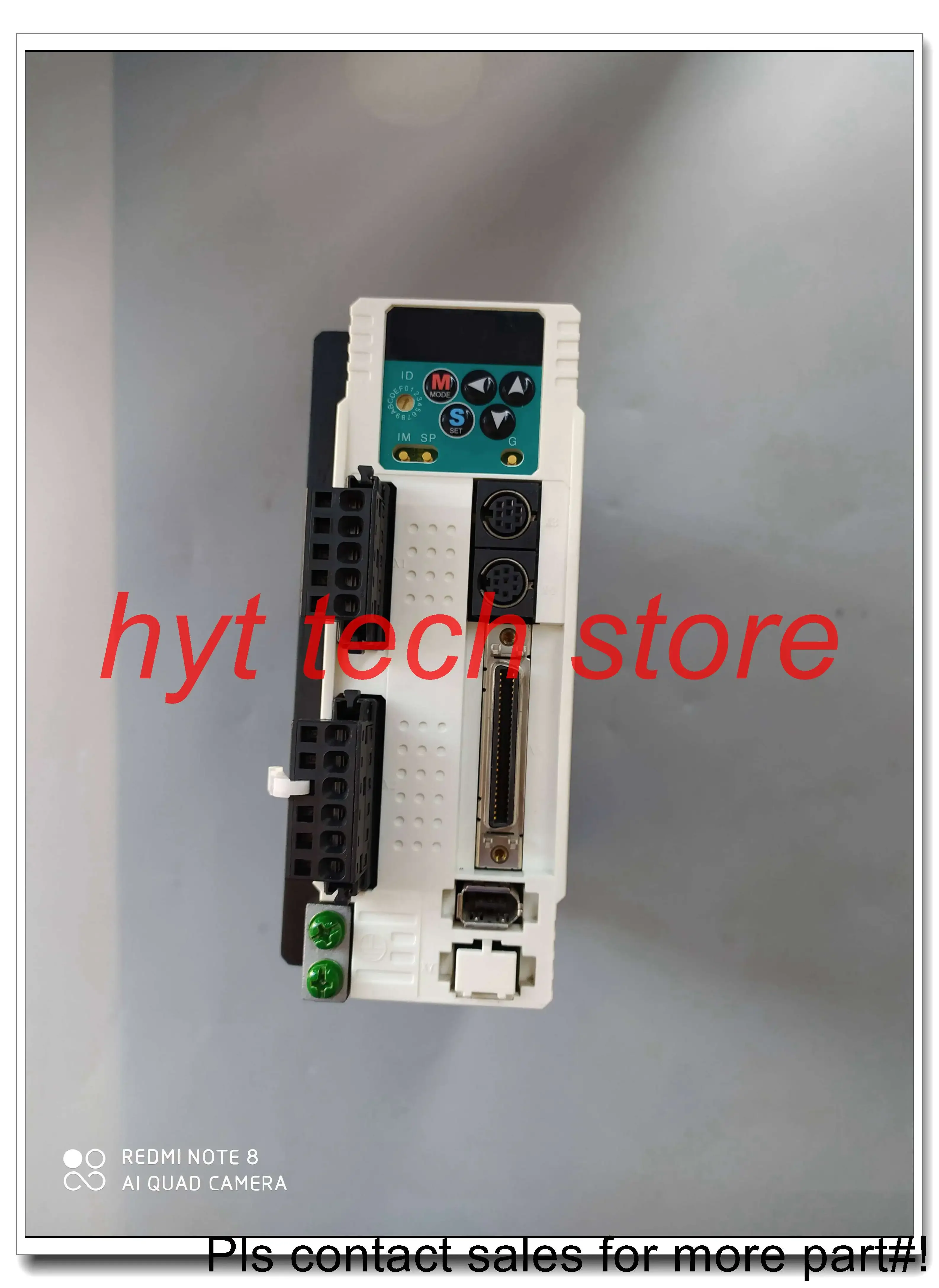 محرك سيرفو يعمل بالتيار المتردد MCDDT3520 MCDDT 3520003     تم اختبارها بنسبة 100% قبل الشحن