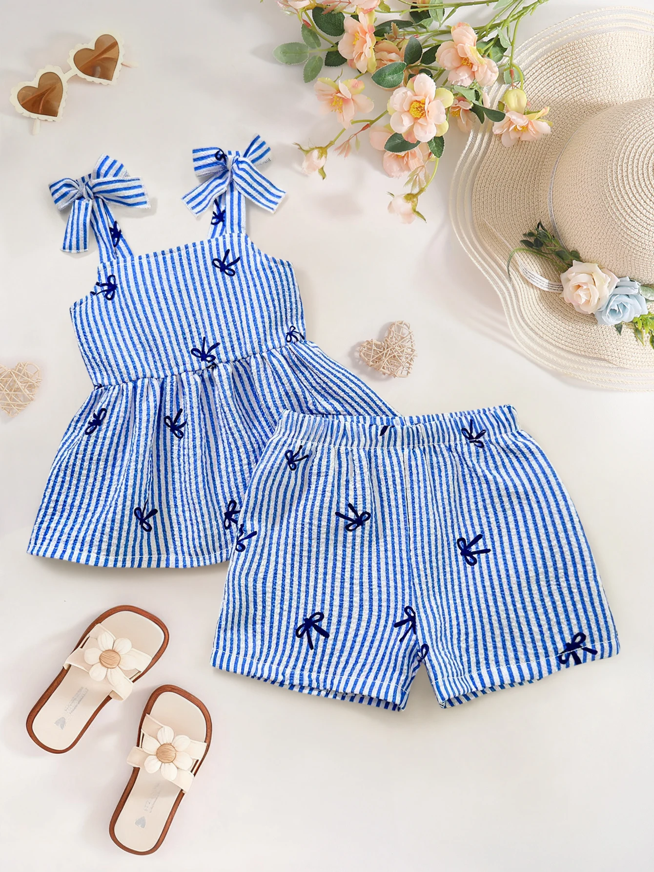 2-Piece Set for Baby Girls, Summer Thin Shorts Outfit, Baby Girl Bow Print Decoration Square Neck Sleeveless Top + Matching Elastic Waist Shorts, Cute and Fashionable Princess Two-Piece Set for Girls, Newborn First Birthday Gift, Comfortable and Soft, Suitable for 0-1-2-3 Years Old, 6-9 Months, Suitable for Outdoor, Casual, Party, Festival Gift