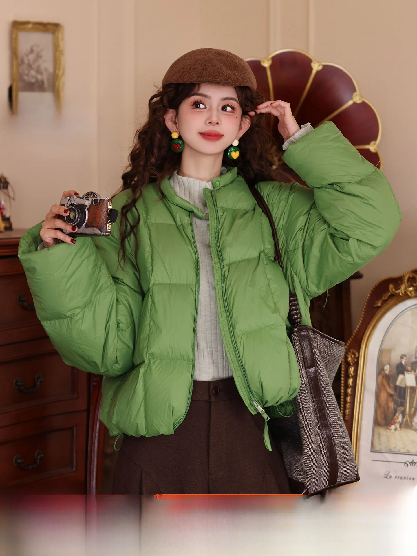 

Chen Jiajie New Le Kno Window 2025 Winter Thiened Women's down Jaet Loose Warm Versatile Faionable Long Sve Zipp...