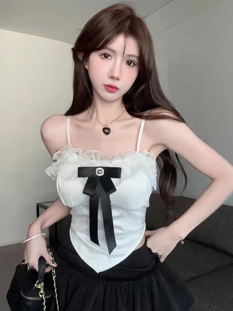 

Кружевная бретелька Pure Desire, облегающий короткий топ-бюстье с бантом