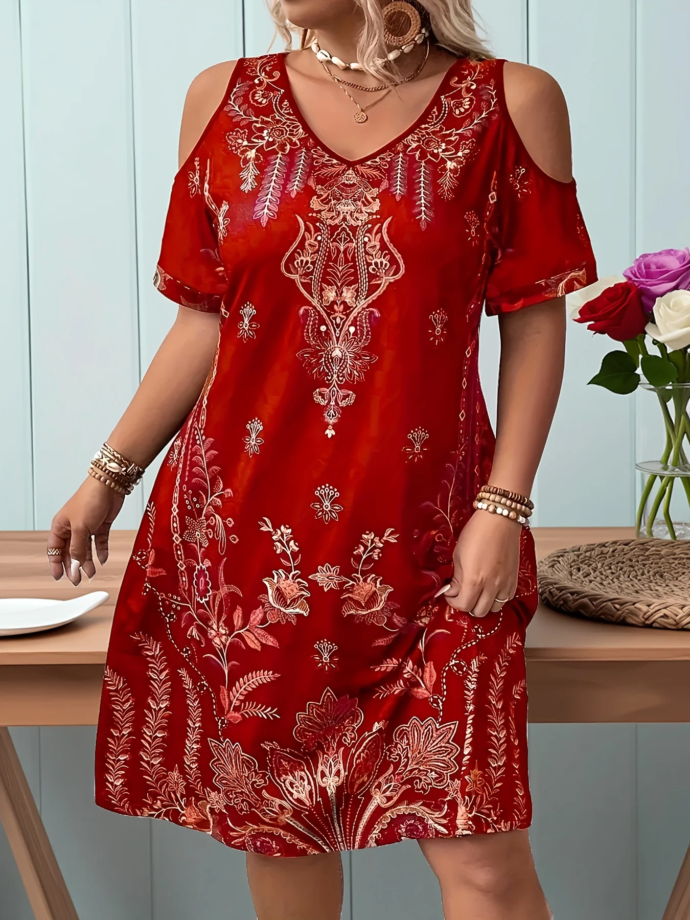 فستان مطبوع على الطراز البوهيمي العرقي مقاس كبير، فستان خارج الكتف، فستان صيفي كاجوال بأكمام قصيرة ورقبة على شكل V، ملابس بمقاسات كبيرة