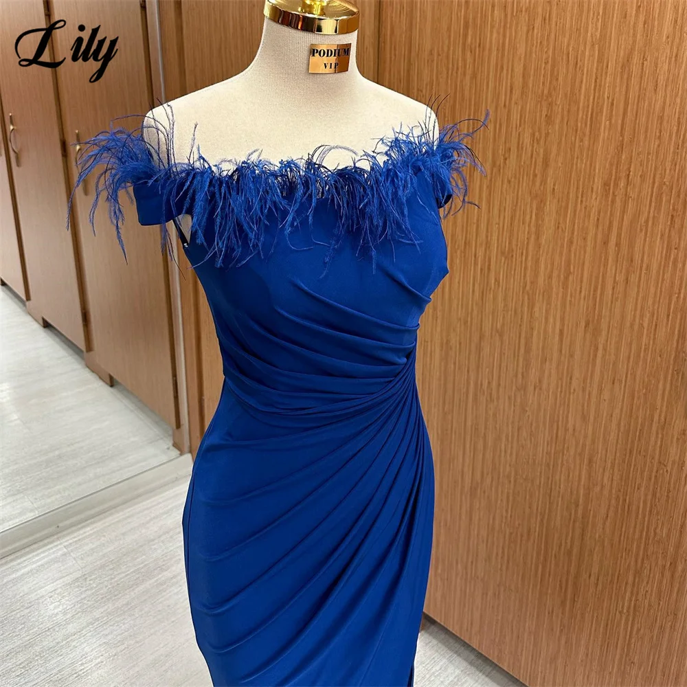 Lily Royal Blue Prom Dresses Off The Shoulder Evening Dress Strapless Satin Party Dress With Feathers Side Split Trumpet 프롬드레스