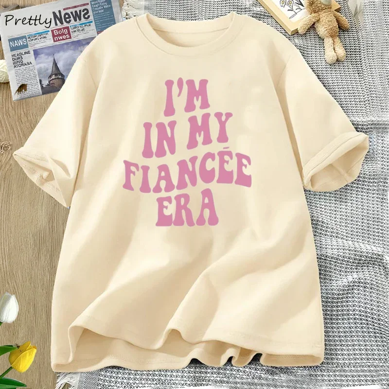 I'm In My Fiancee Era T Shirt Women Retro Bride To Be Tee Groovy Bachelorette Party T-shirt Bridal Tees Women's Clothing