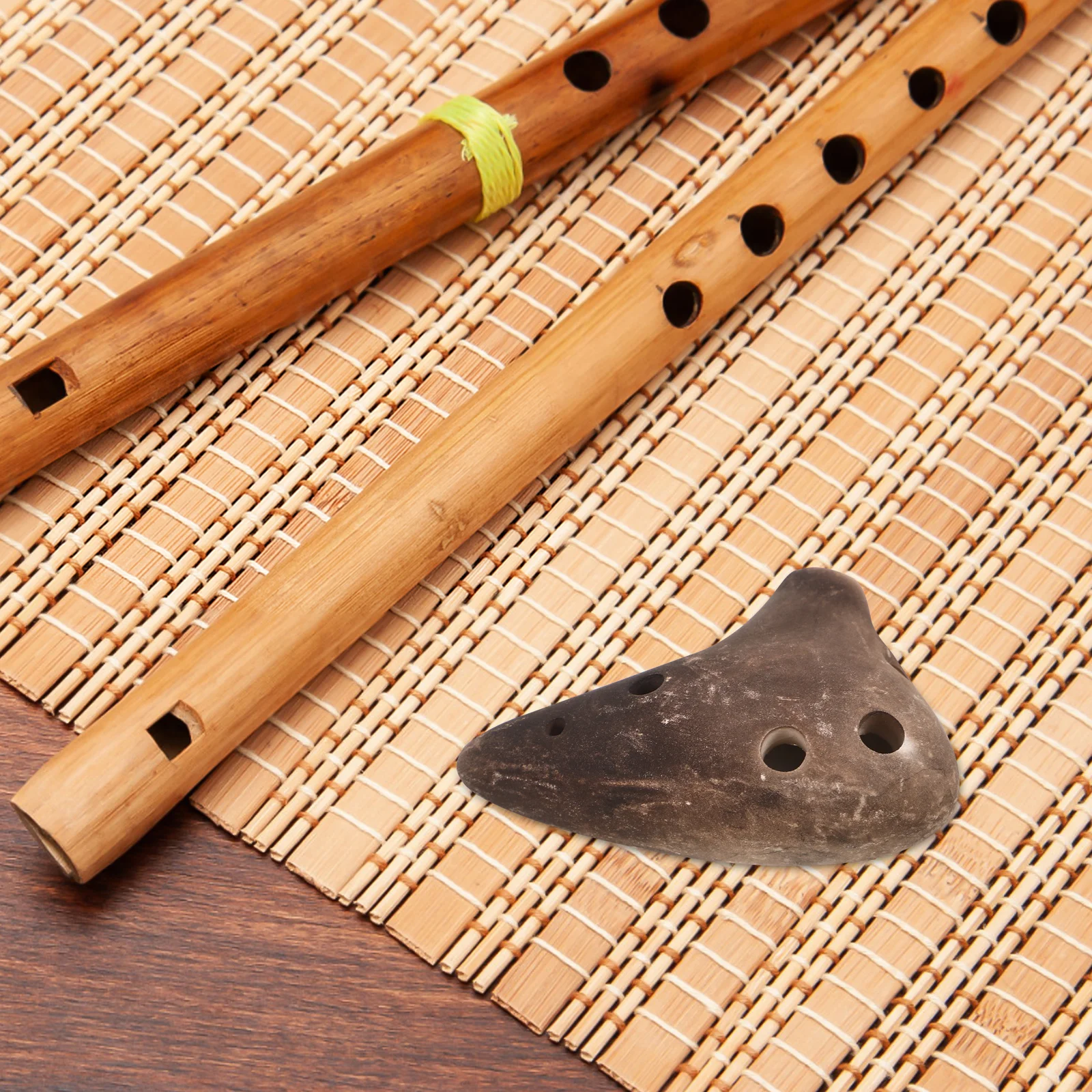 

Mini 6 Hole Ceramic Ocarina Flute Lightweight Portable Musical Instrument Tuned to High Pitch F for Travel Outdoor Family Use