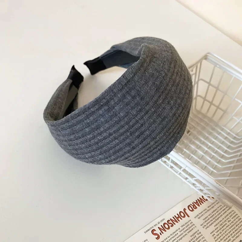 新しいヴィンテージ Kintting 布ヘッドバンド女性のためのソリッドカラーワイドストライプヘアバンドハイスカルトップノンスリップエレガントなヘアアクセサリー