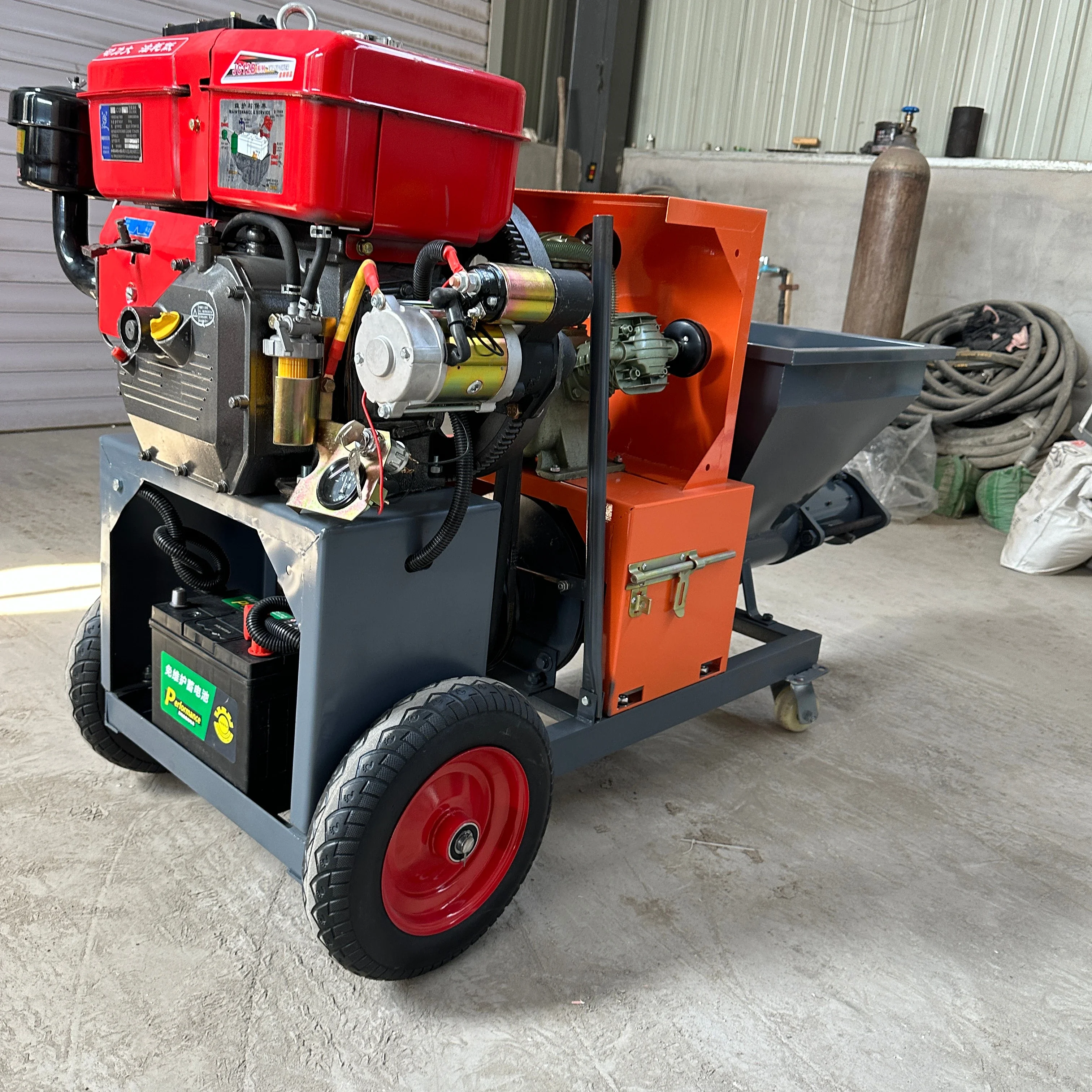 New technology diesel model cement mortar plaster spraying machine cement mortar spraying machine with high efficiency