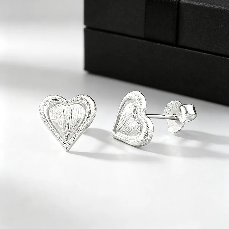 S925 Silver Heart Stud Earrings Vintage Textured Hammered‑Look Heart Shape Ear Studs Minimalist Retro Fine Jewelry Women Daily