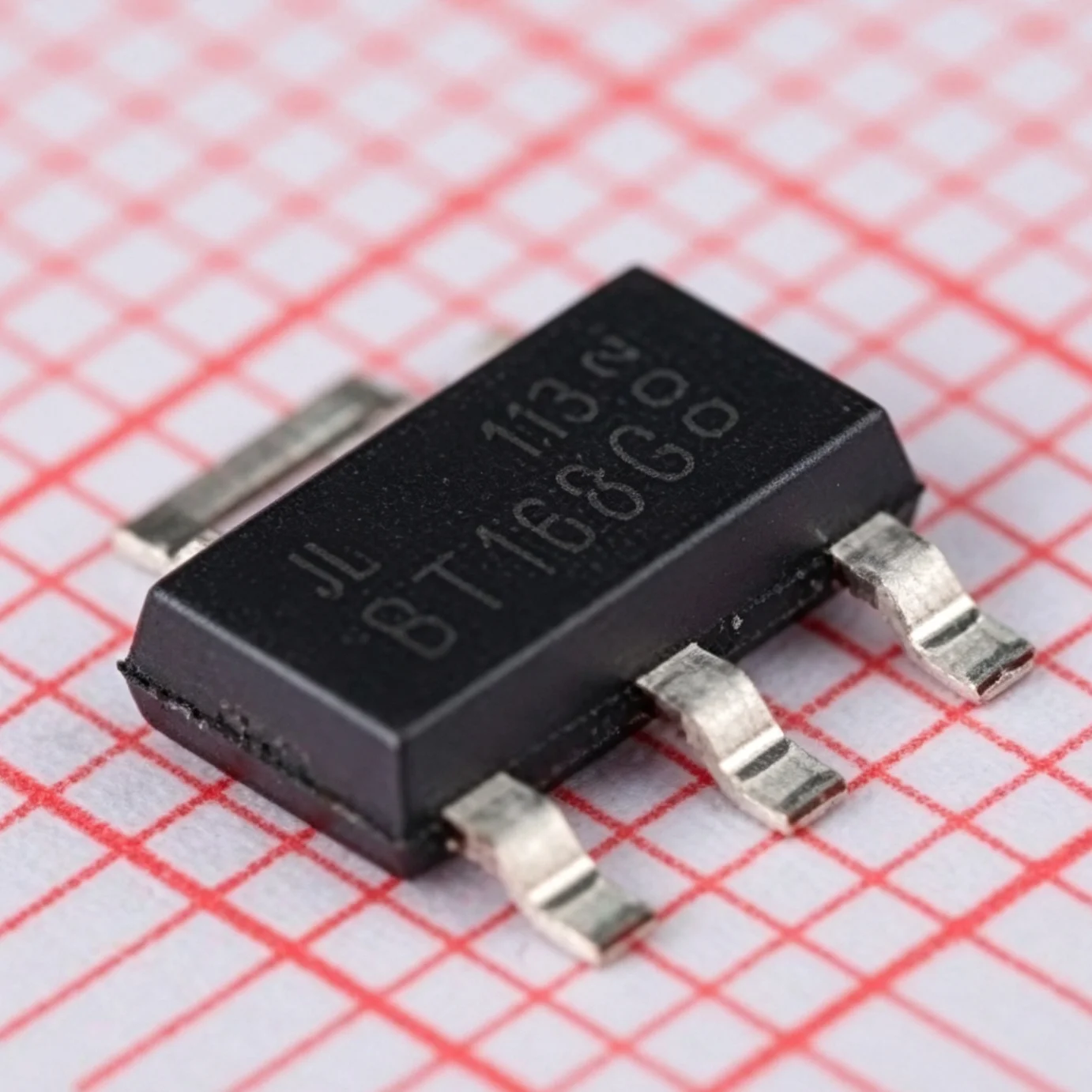20PCS BT168GW,115 ,135 Marking BT168G SC-73 SOT-223 600V 1A 8A 100mW 0.1W 2mA 50uA SCRs RoHS NEW original Thyristor SCR BT168GW