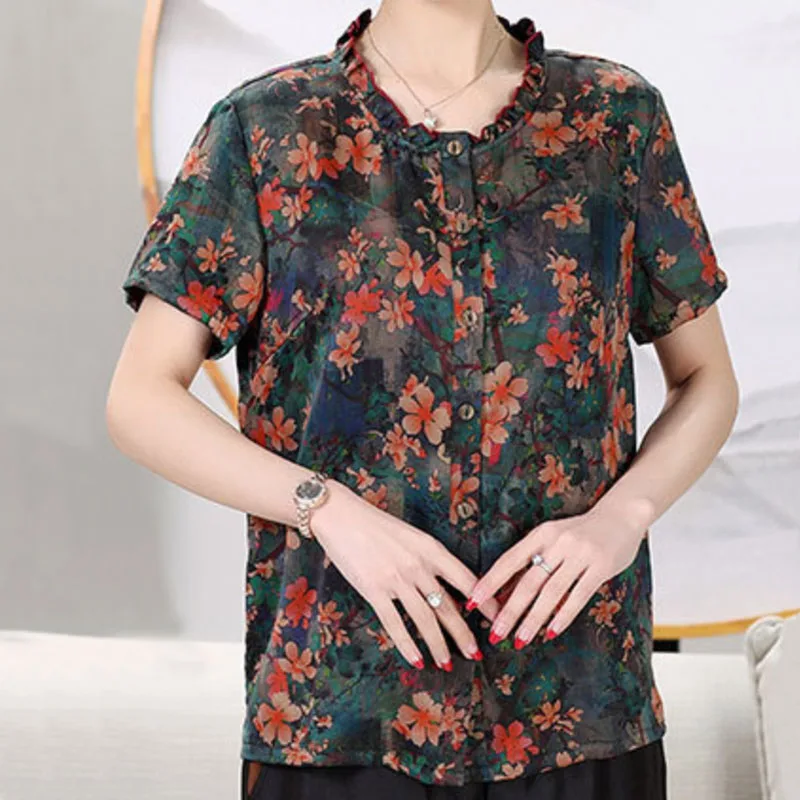 

New arrival pure silk short sleeve women shirts,100% gambiered Guangdong silk loose blouse,round collar with agaric lace clothes