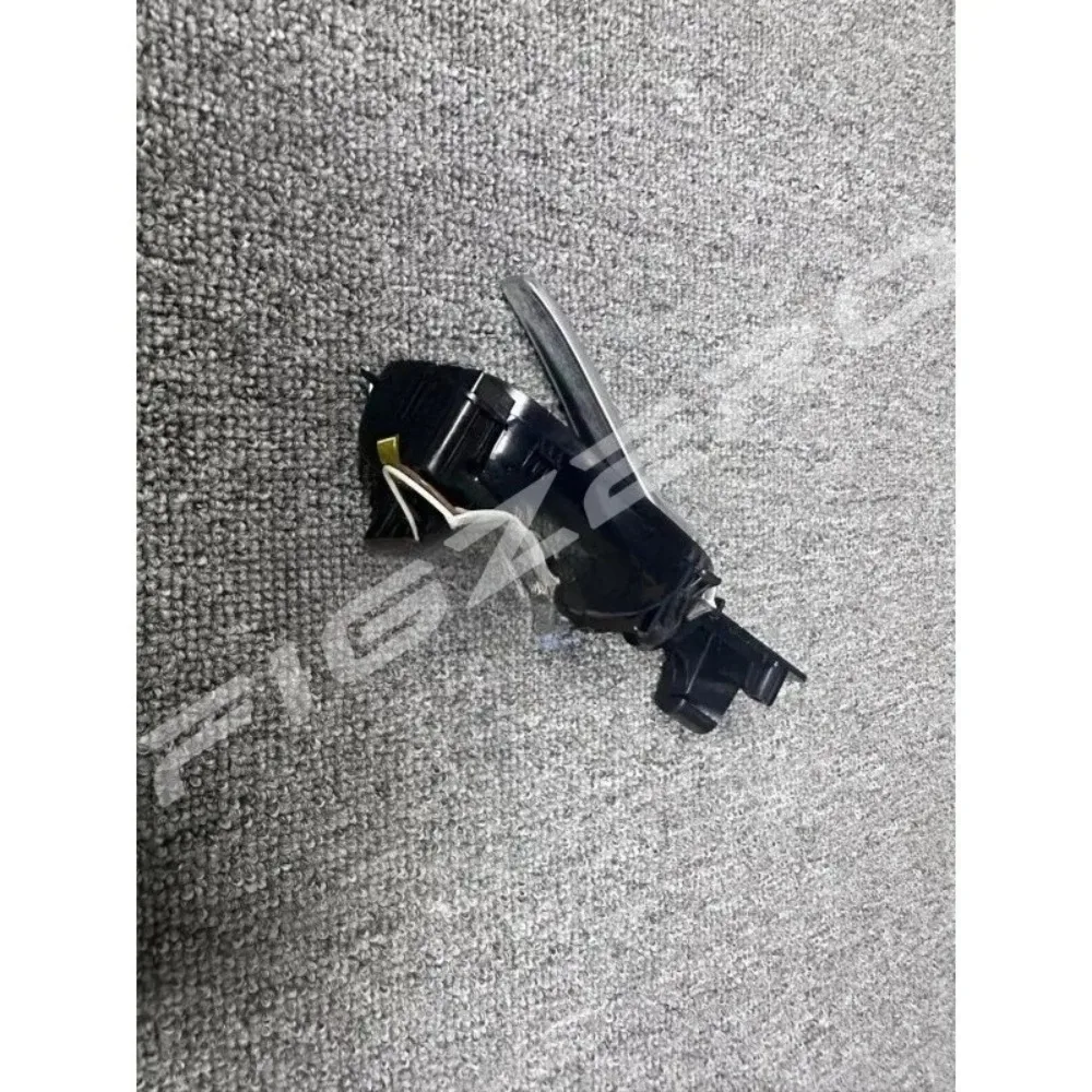 Brand New Rear Door Inner Opening Interior Hand Grip Pull Handle Left Right for Mercedes Benz ML/GLE350 GLE400 ML/GLE450 GLS350