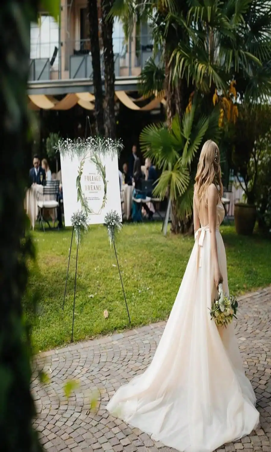 حامل معدني محمول مقاس 63 بوصة من JNZYB - حامل ثلاثي القوائم قابل للتعديل لحفلات الزفاف وعرض الملصقات #2