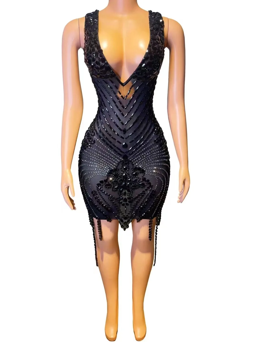 

Sexy See Through Sleeveless Women Birthday Party Homecoming Gowns Black Girls Crystals Short Prom Photo Shoot Dress