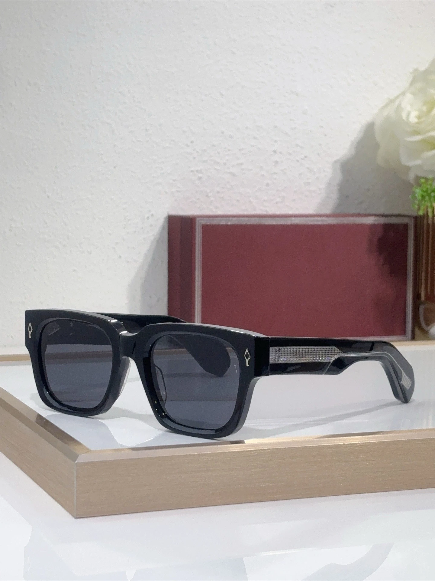 

2026 Men's and Women's ENZO-EPOXY Board Frame Sunglasses, Light Luxury, Versatile, UV resistant, High end Sensation Sunglasses