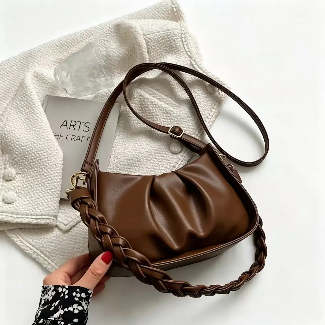 Versatile Small Bag for Women 2026 New Fashion Trendy Stylish Underarm Shoulder Bag Pu High-End Feel Crossbody Bag