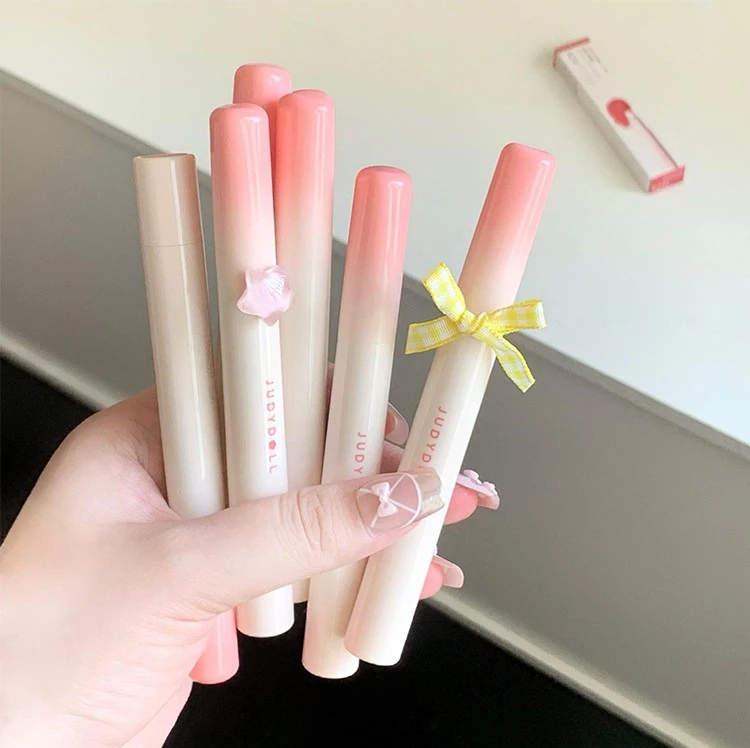 Judydoll New Upgraded Lip Powder Cream Soft Smooth Texture Nourishing Formula Matte Velvet Mud Non Drying Makeup