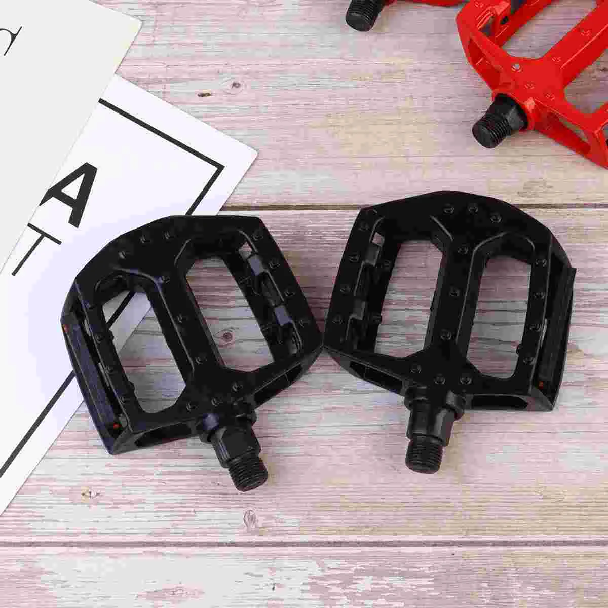 

1 Pair Aluminium Alloy Bike Pedal Special Rolling Ball Pedal Multi-purpose Bike Pedals Bike Pedal Accessory (Black Single