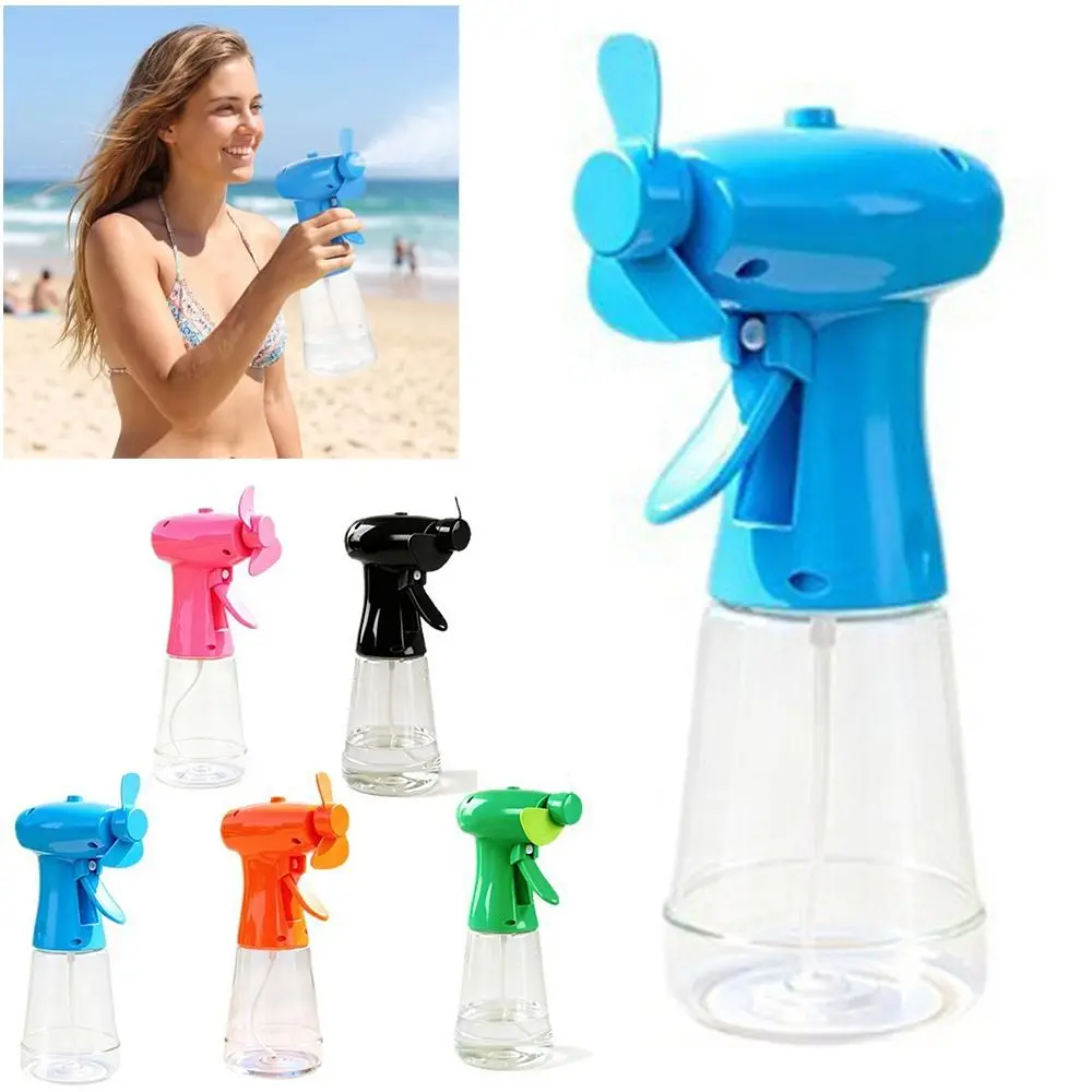 New Plastic Handheld Misting Fan Battery Operated Water Spray Water Spray Fan Portable Mist Fan Sports Events