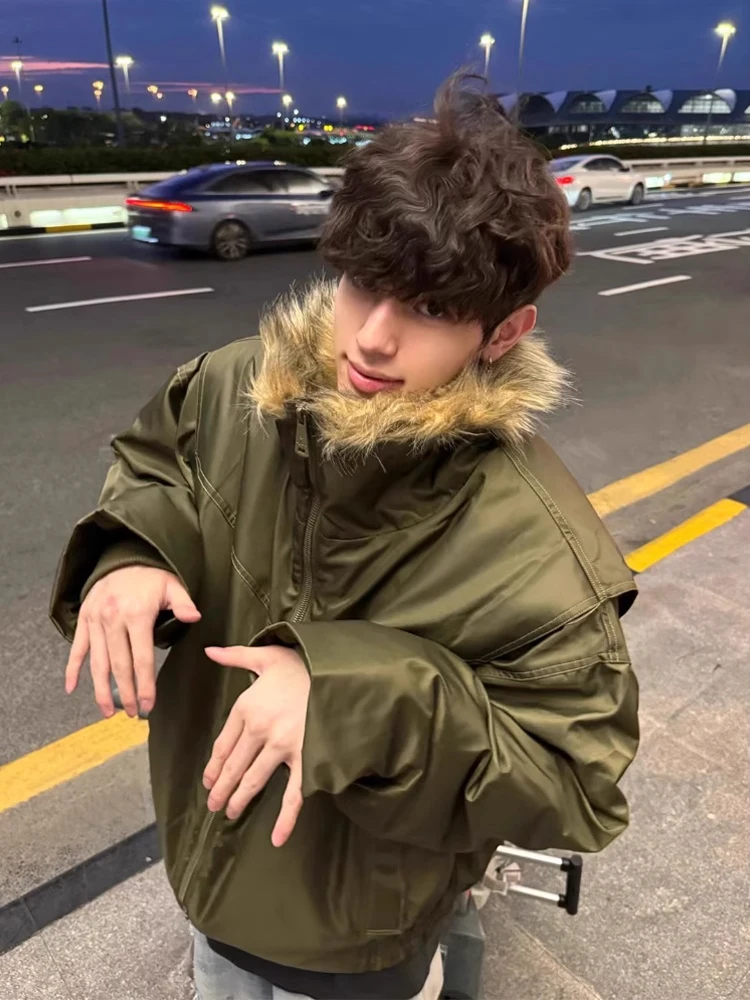 Jaket Katun Retro Amerika Desain Deconstructed Jaet Thiened untuk Pria dan Wanita, Musim Dingin Hangat dengan Kerah Bulu, Desain Kasual Outerwear