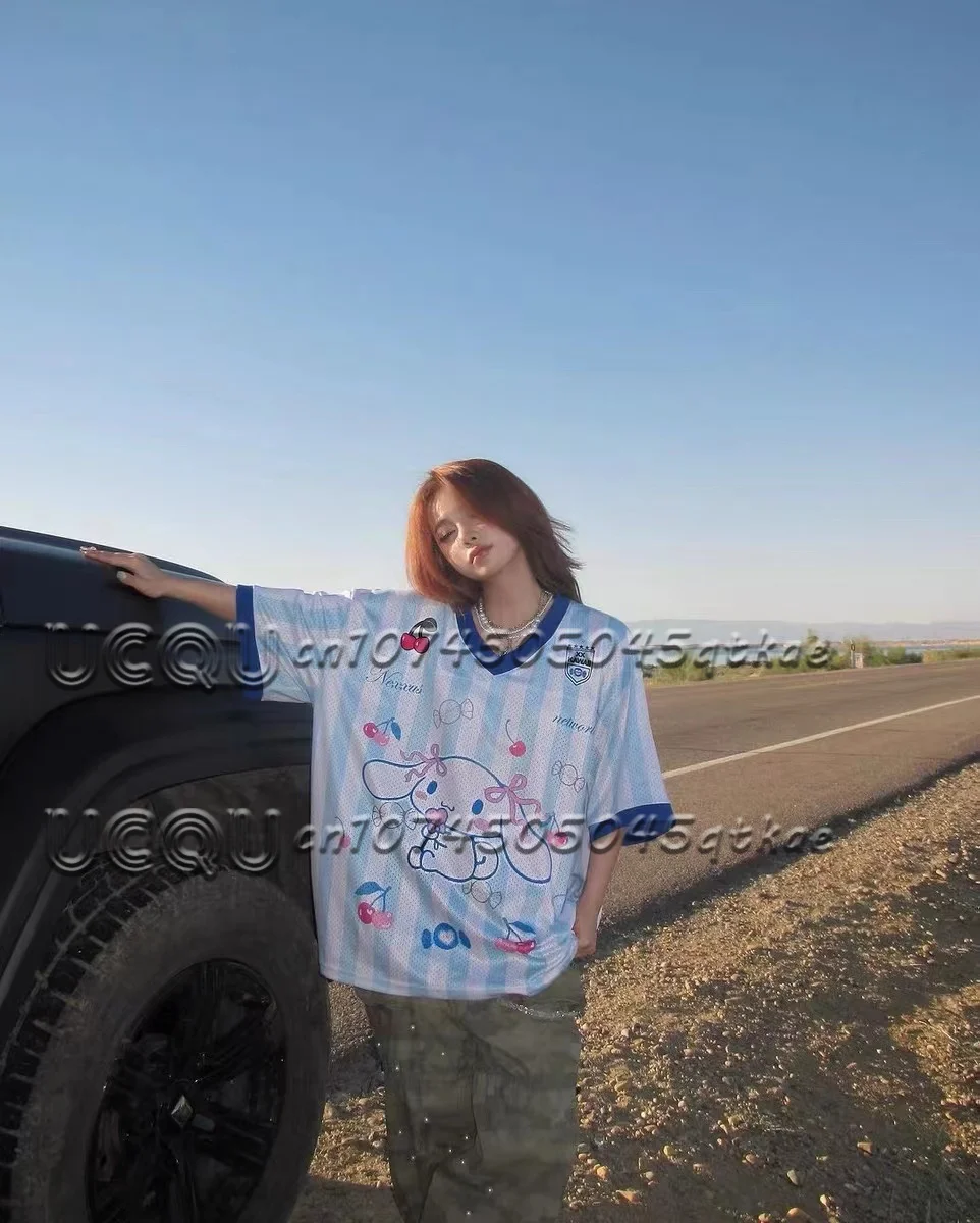 2025 جديد مرحبا كيتي الكورية شبكة جيرسي تي شيرت الصيف المرأة الخامس الرقبة فضفاضة موضة مثير الشارع ارتداء قصيرة الأكمام Y2K رداء علوي غير رسمي