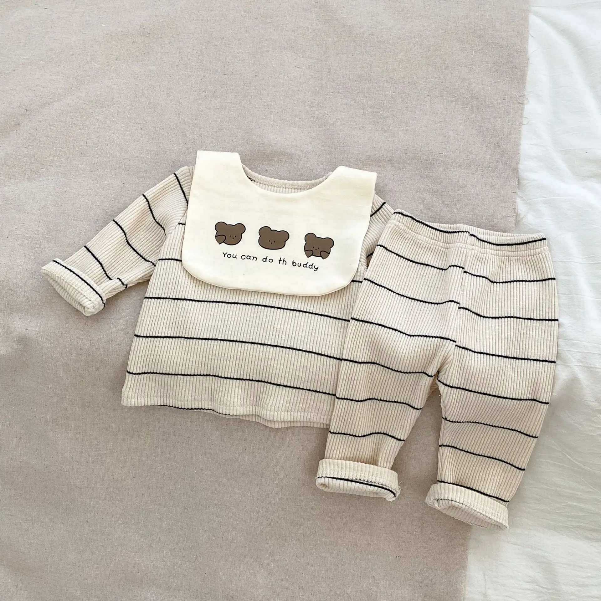 

Baby Clothing Set 2024 Autumn New Striped Boy's Pajamas Suit Top+Pant+ Detachable Bear Saliva Towel Three Piece Suit 66-100