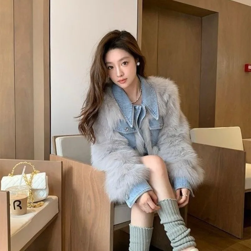 Denim-Patchwork Faux Fur Short Jacket Faux Fur Coat Women Winter High-Waisted Fashion Cropped Top Puffy Jackets Streetwear New