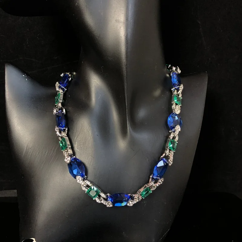 Retro sapphire design electroplated white gold elegant necklace ear stud inlaid rhinestones jewelry