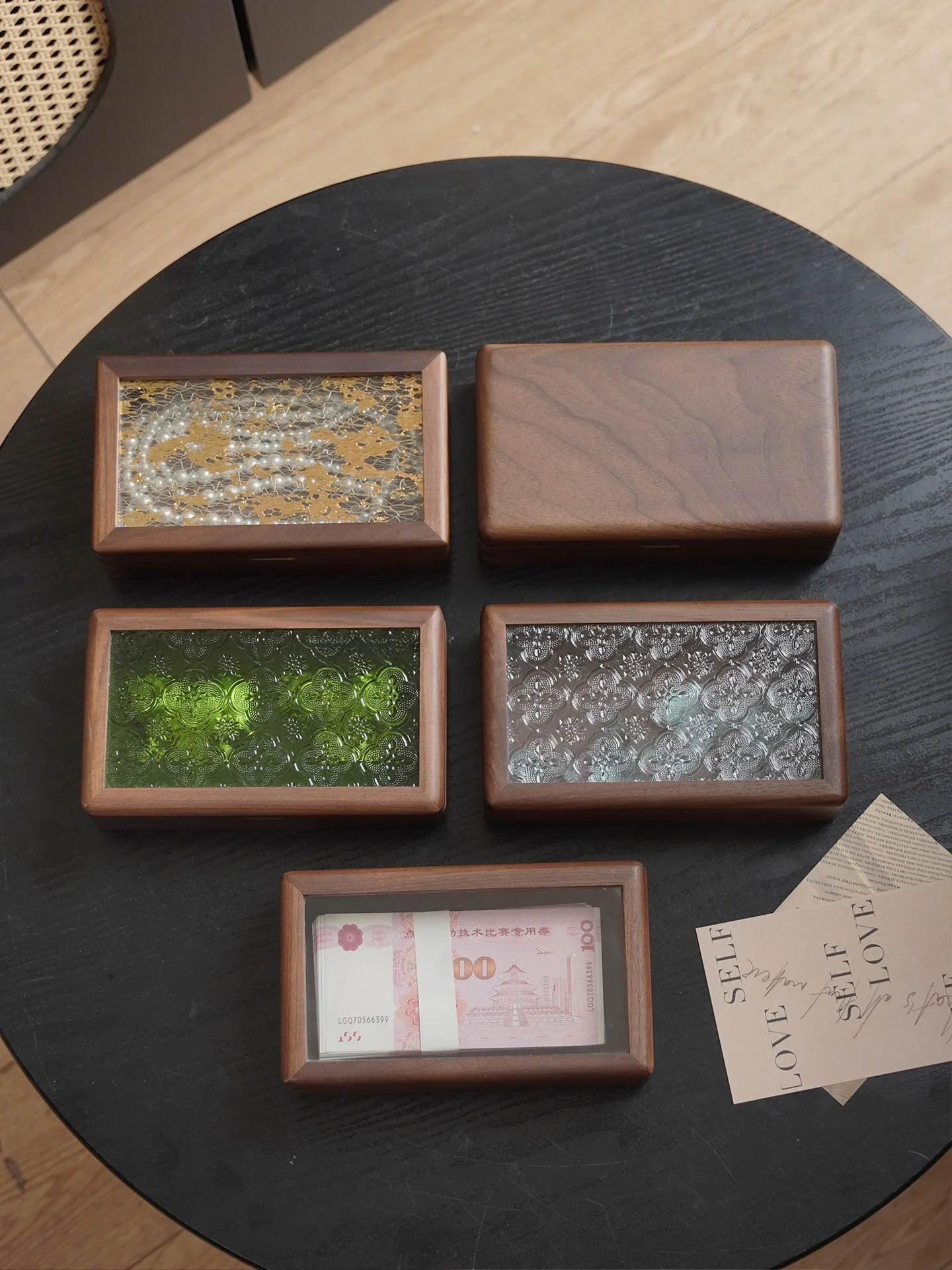 

Thiened Pearl Nelace Storage Box Real Wood Flip Cover High End Ele Jewelry Box Oxidation Resistant Organizer Case