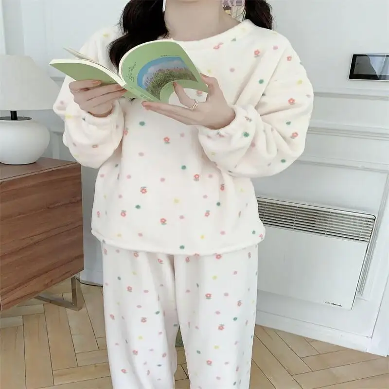 

Winter Coral Pajamas for Cute Women Small Flower Loose Warm Flannel Fashion Homewear Sexy Pajama Set Pant Sets Women's