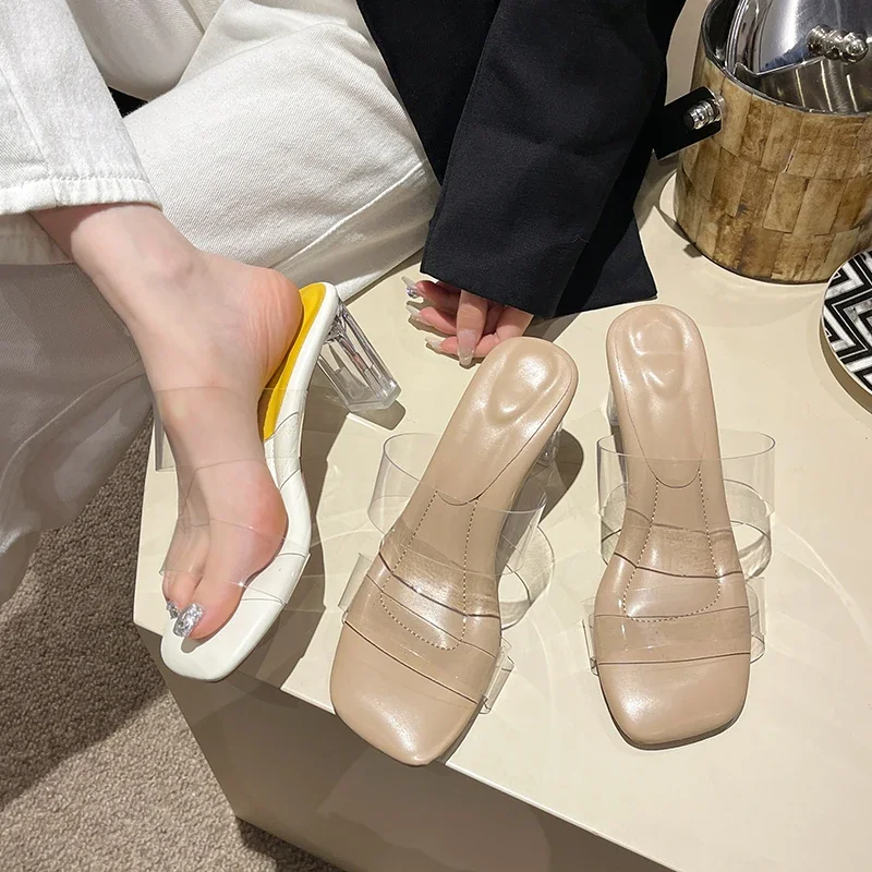 

Новинка 2024, лидер продаж, стильные модные удобные повседневные прозрачные женские сандалии на высоком каблуке, стильная женская обувь с открытым носком