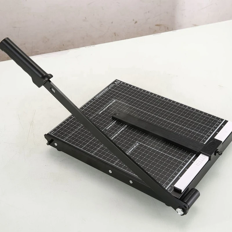 เครื่องทำลายเอกสารสำหรับโรงเรียนและสำนักงานมืออาชีพเครื่องตัดภาพตัด A4สีดำ