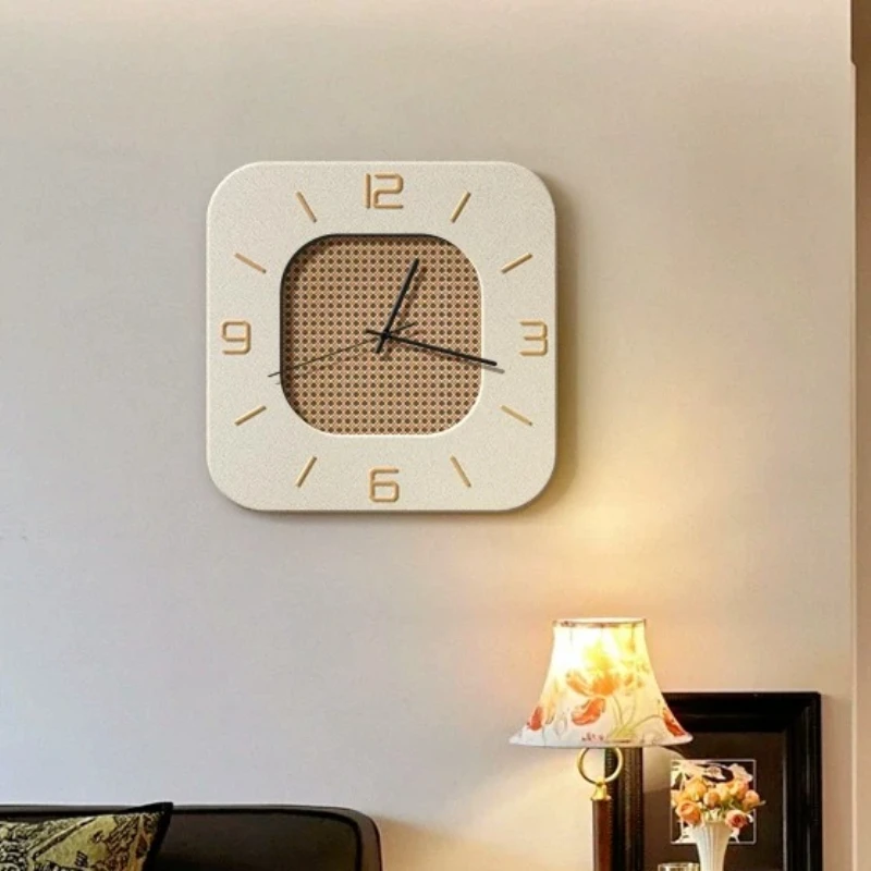 Living Room Modern Clock Wall Aesthetic Luxury Nordic Fashion Wall Clocks Vintage Minimalist Reloj De Pared Ornaments Home Decor