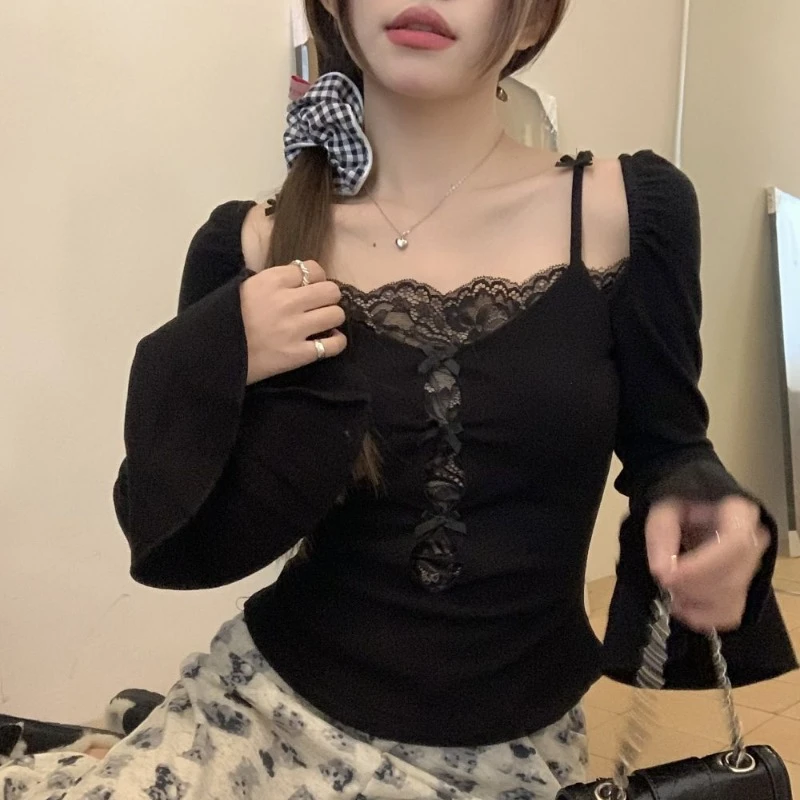 Hollow-out Fake Two Pieces T-shirts Women Lace Splicing Flared Sleeve Solid Color Office Lady Tops Square Collar Blouse Female