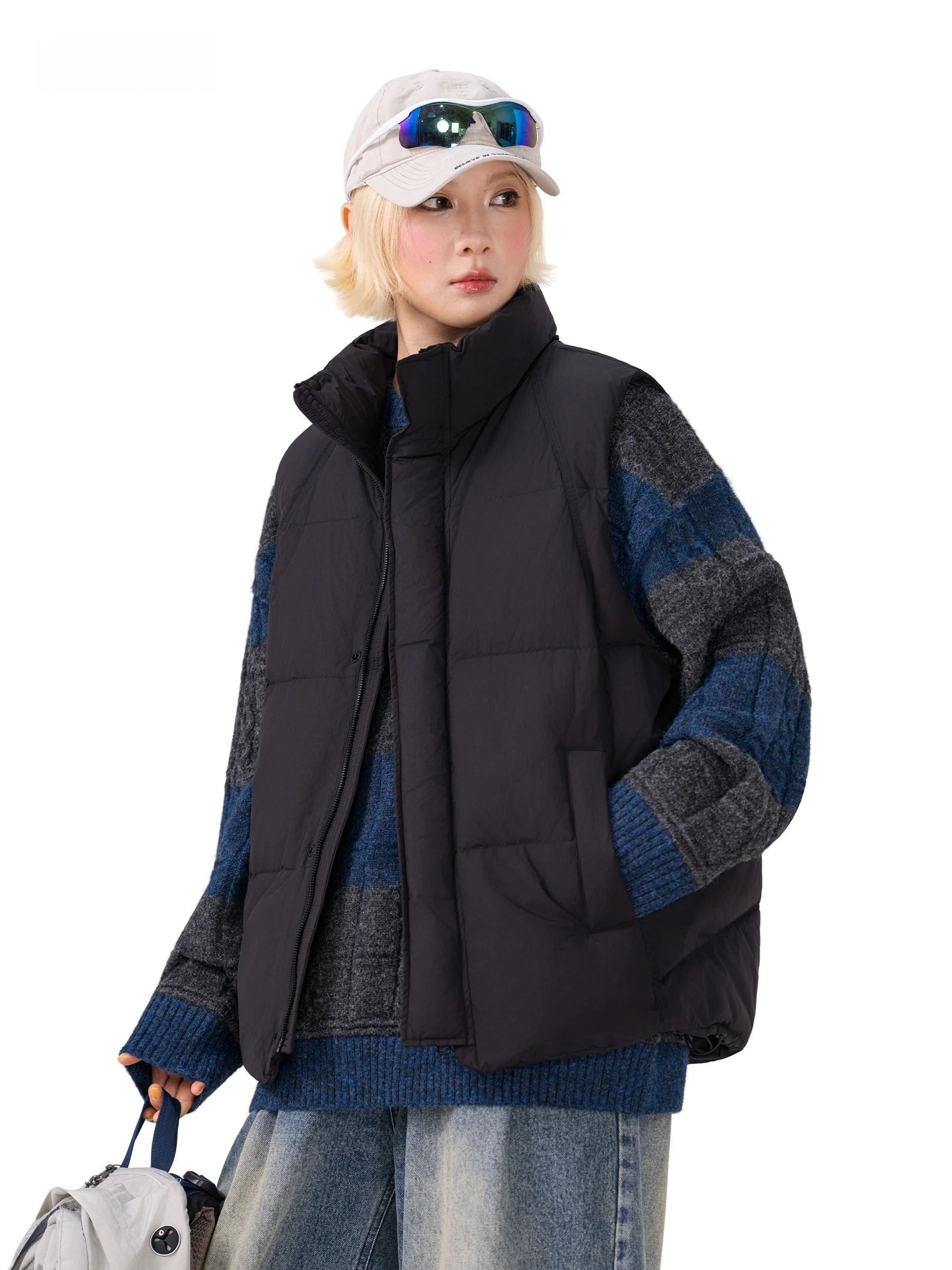 AOGZ Men's down Vest Outdoor Warm Lightweight Black Zipper Pocket Jacket Stand Collar Comfortable Nylon Fabric Duck down Filling