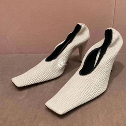 Brand Luxury Women Shoes Fashion High Heels Walk The Runway Retro Soft Leather Pleated Square Toe Women's Designer Shoes Pumps