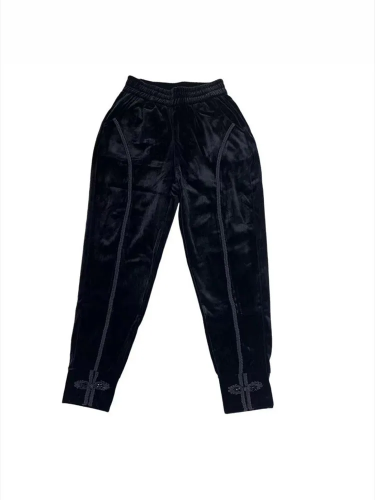 2024 autumn and winter new retro buckle nine point velvet women\'s pants Korean version high waisted versatile harem pants trend