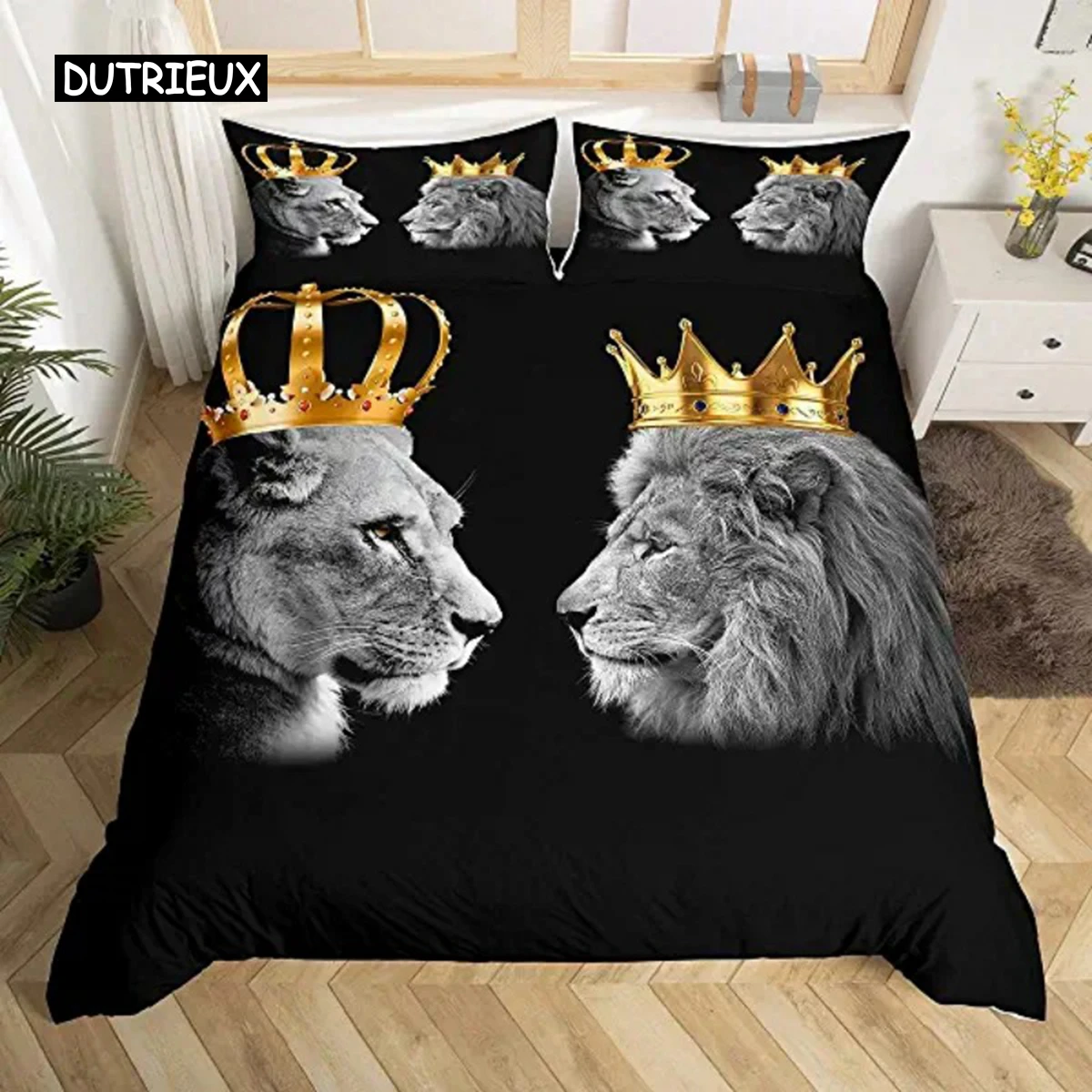 

Wild Lion Couple Black Duvet Cover King Size Gold King and Queen Crown Comforter Cover Tropical African Animal Bedding Set Decor