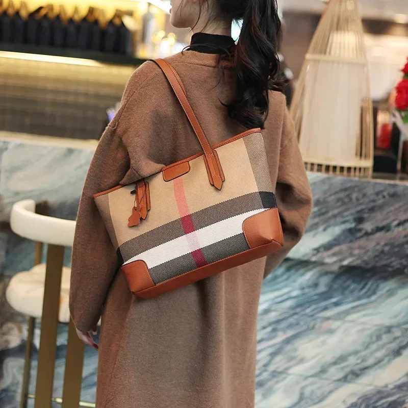 Luxury Ladies Messenger Bag Women's Genuine Leather Crossbody Shoulder Purse Designer Handbags Travel Office Casual Tote