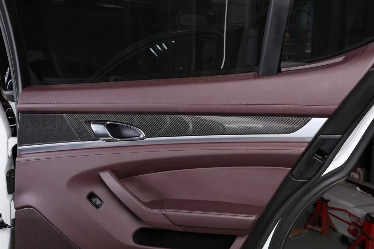 Premium Carbon Fiber Interior Perfect for Panamera 970 Long Axis Style Enhances Vehicle's Visual Appeal High Quality -LHD