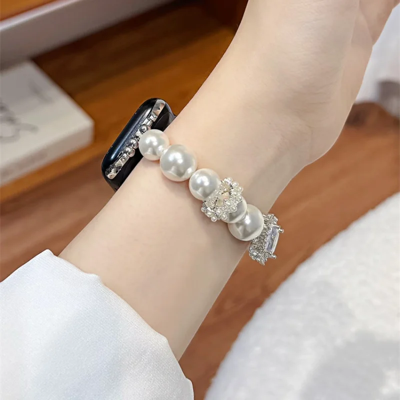 

Rotating snowflake natural pearl bead compatible iWatch strap 38mm 40mm 41mm 42mm 44mm 45mm 49mm fashionable strap