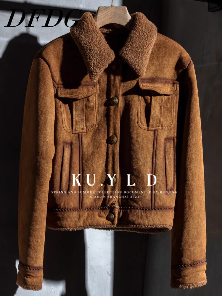 

DFDG 2025 Women’s Faux Shearling Jacket Winter Designer Warm Retro Fashion Oversized Short Coat Single Breasted Lapel Coat