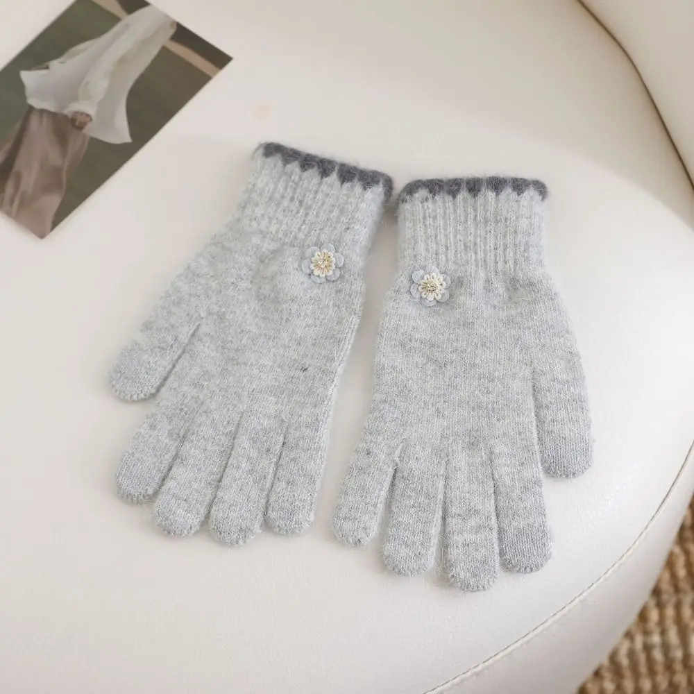 قفازات زهرة الموضة سميكة مريحة القطن القفازات الدافئة إصبع يتعرض قفازات دافئة فتاة
