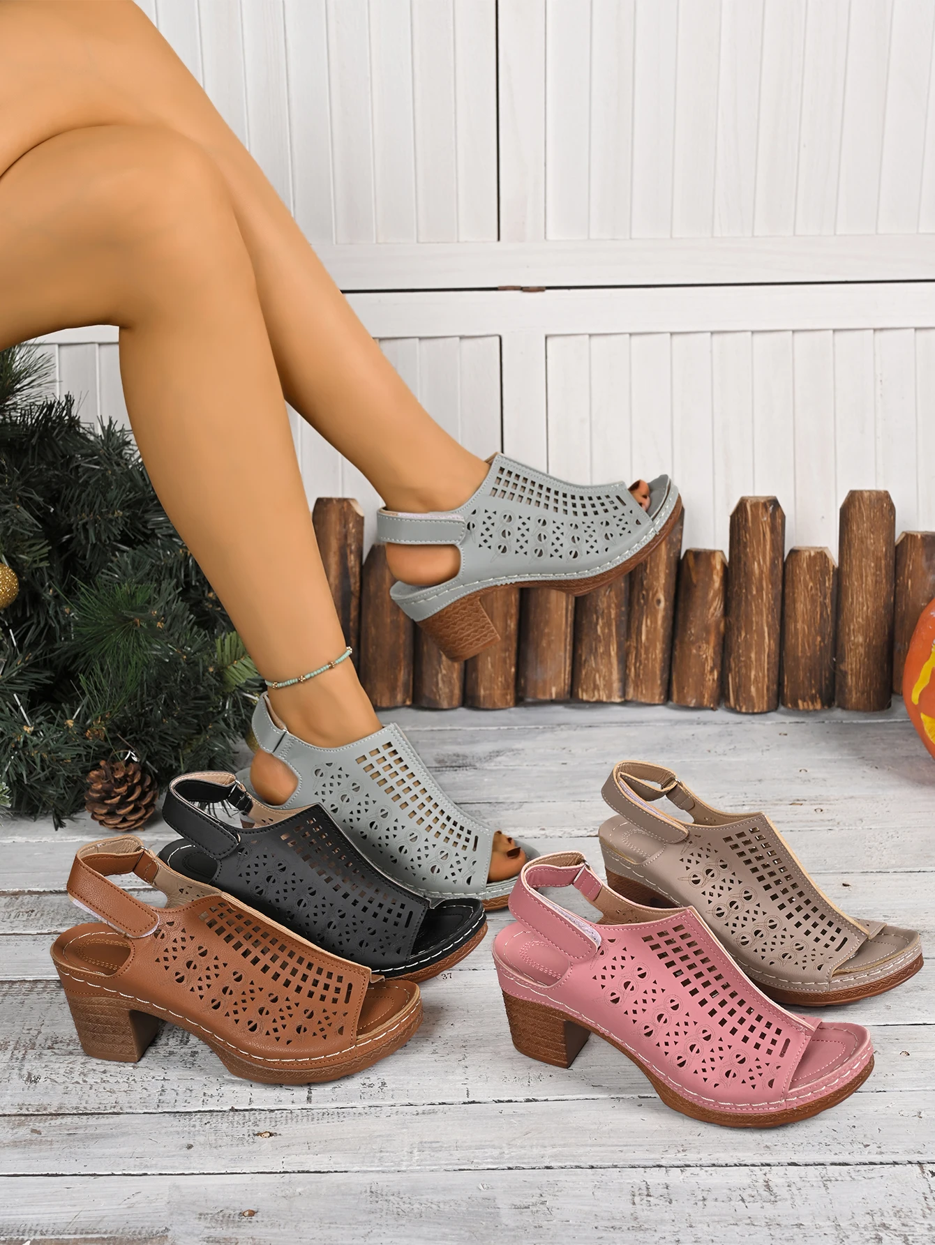 

New women's high-heeled sandals with summer hollow out, breathable, fashionable temperament, magic tape fish mouth