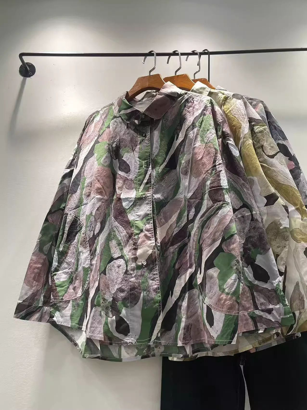 

Оригинальная брендовая одежда Bust 130 см, рубашки и блузки из чистого хлопка с камуфляжным принтом, модные топы с длинными рукавами в стиле Харадзюку