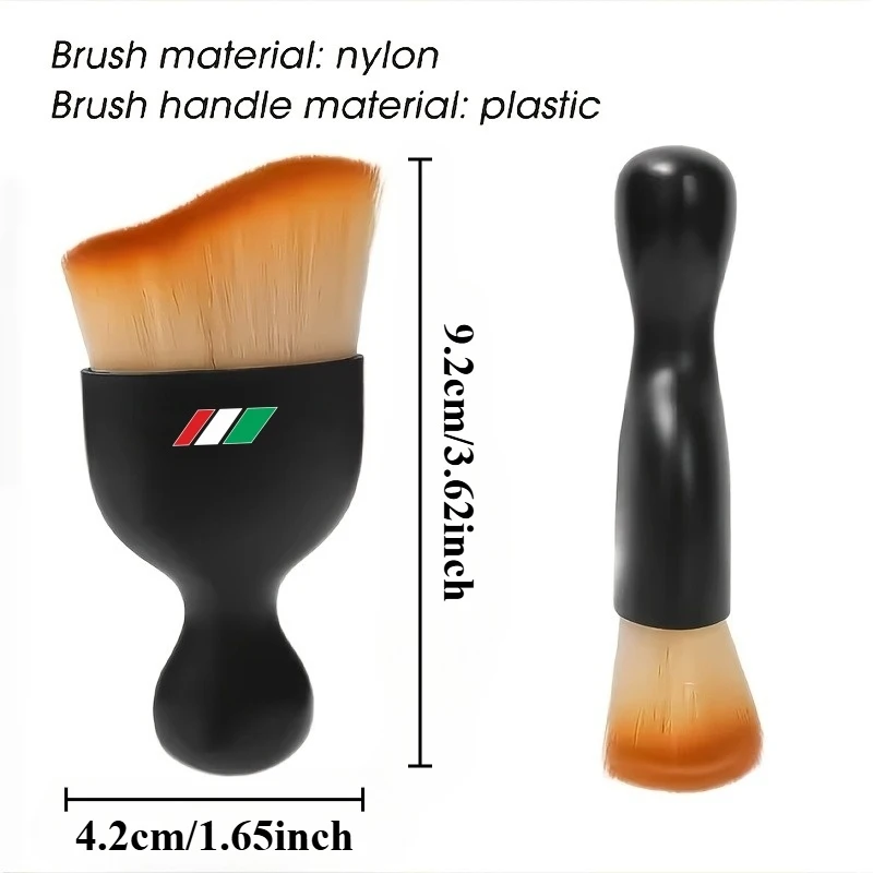 Italian three-color curved brush head design，Fits the car's air vent、Gear shift slot、Dashboard gap curvature，Easy to clean and o