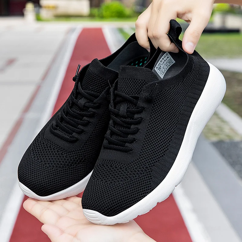 2024 More walking duozoulu men's and women's sports casual shoes soft-soled lightweight mesh shoes low-top belt walking shoes